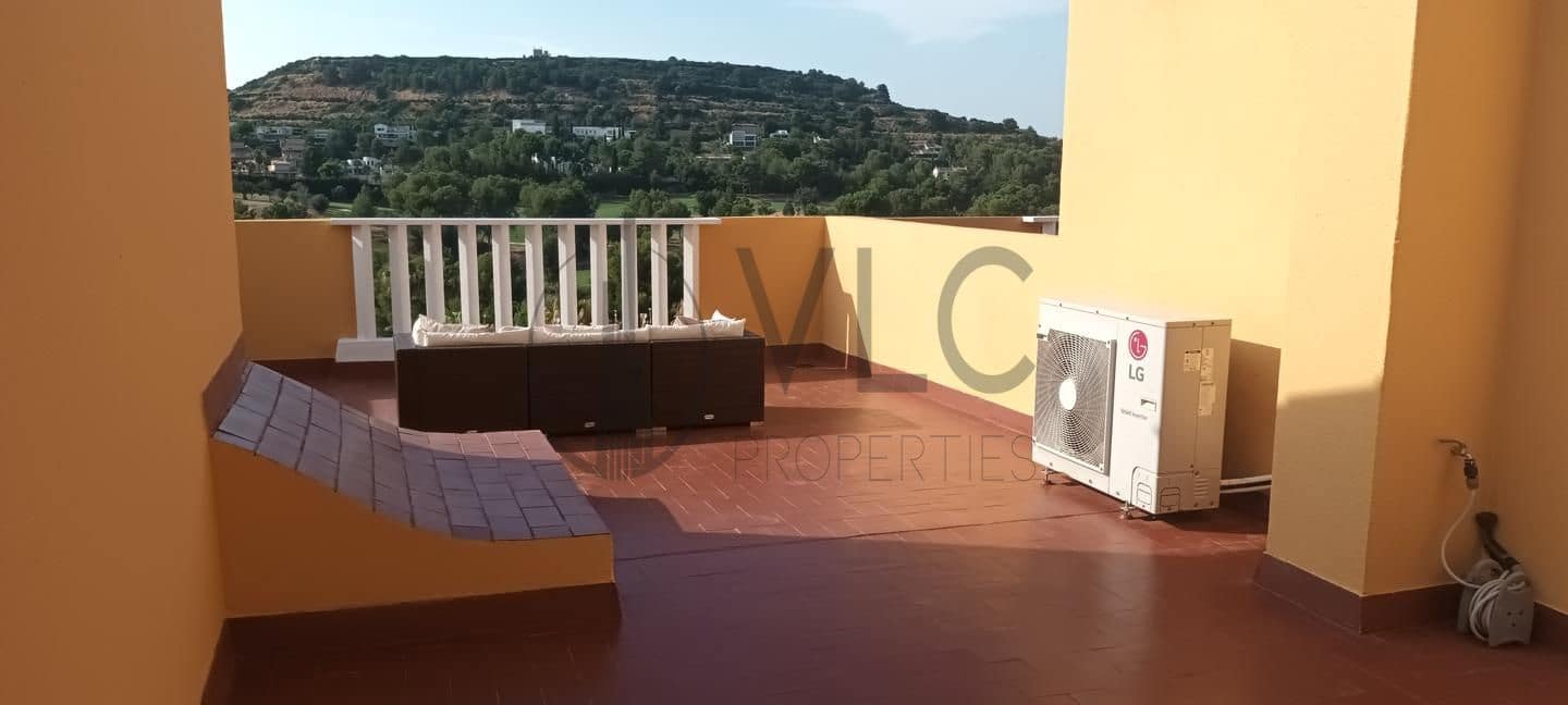 3 soverom Villa til salgs i Chiva med svømmebasseng garasje - € 299 500 (Ref: 9235963)