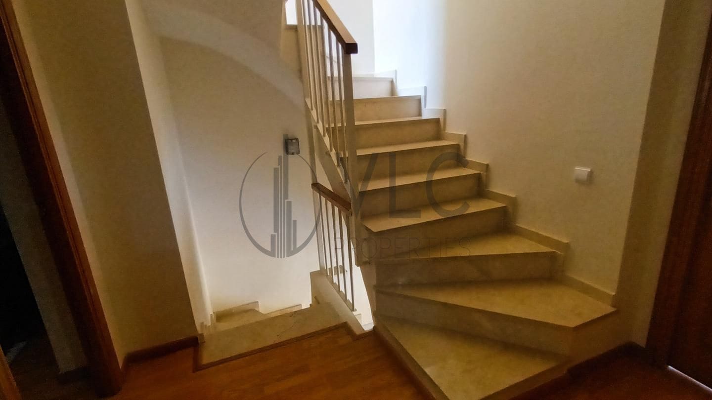 3 soverom Villa til salgs i Chiva med svømmebasseng garasje - € 299 500 (Ref: 9235963)