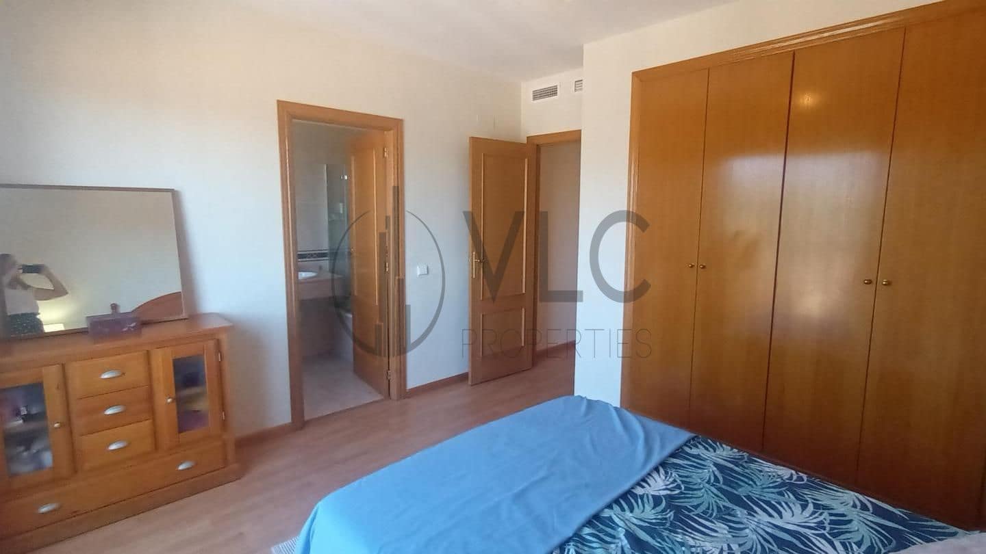 3 soverom Villa til salgs i Chiva med svømmebasseng garasje - € 299 500 (Ref: 9235963)