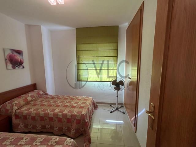 3 bedroom Flat for sale in Oropesa  - € 258,000 (Ref: 9610171)