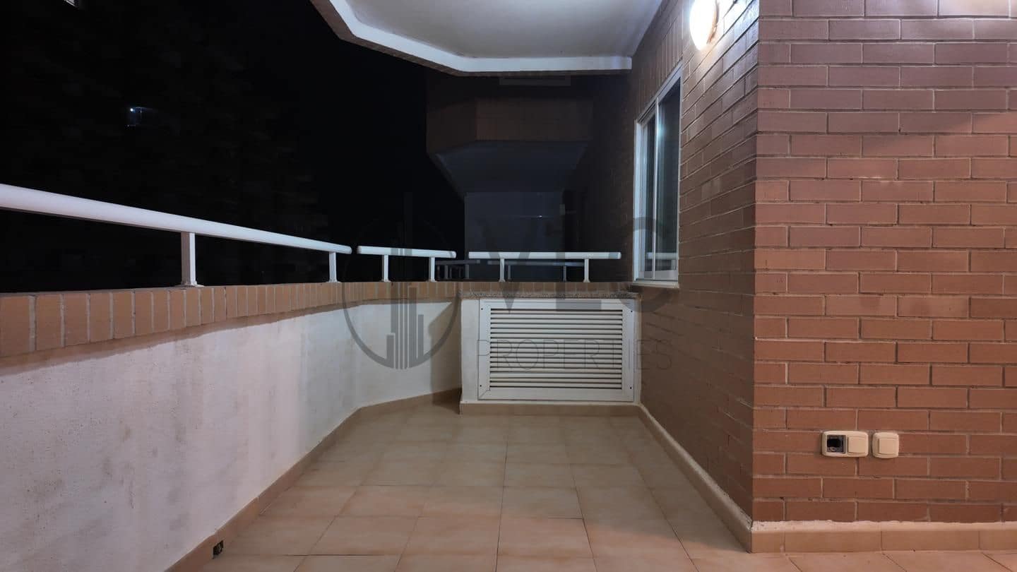 3 bedroom Flat for sale in Oropesa  - € 258,000 (Ref: 9610171)