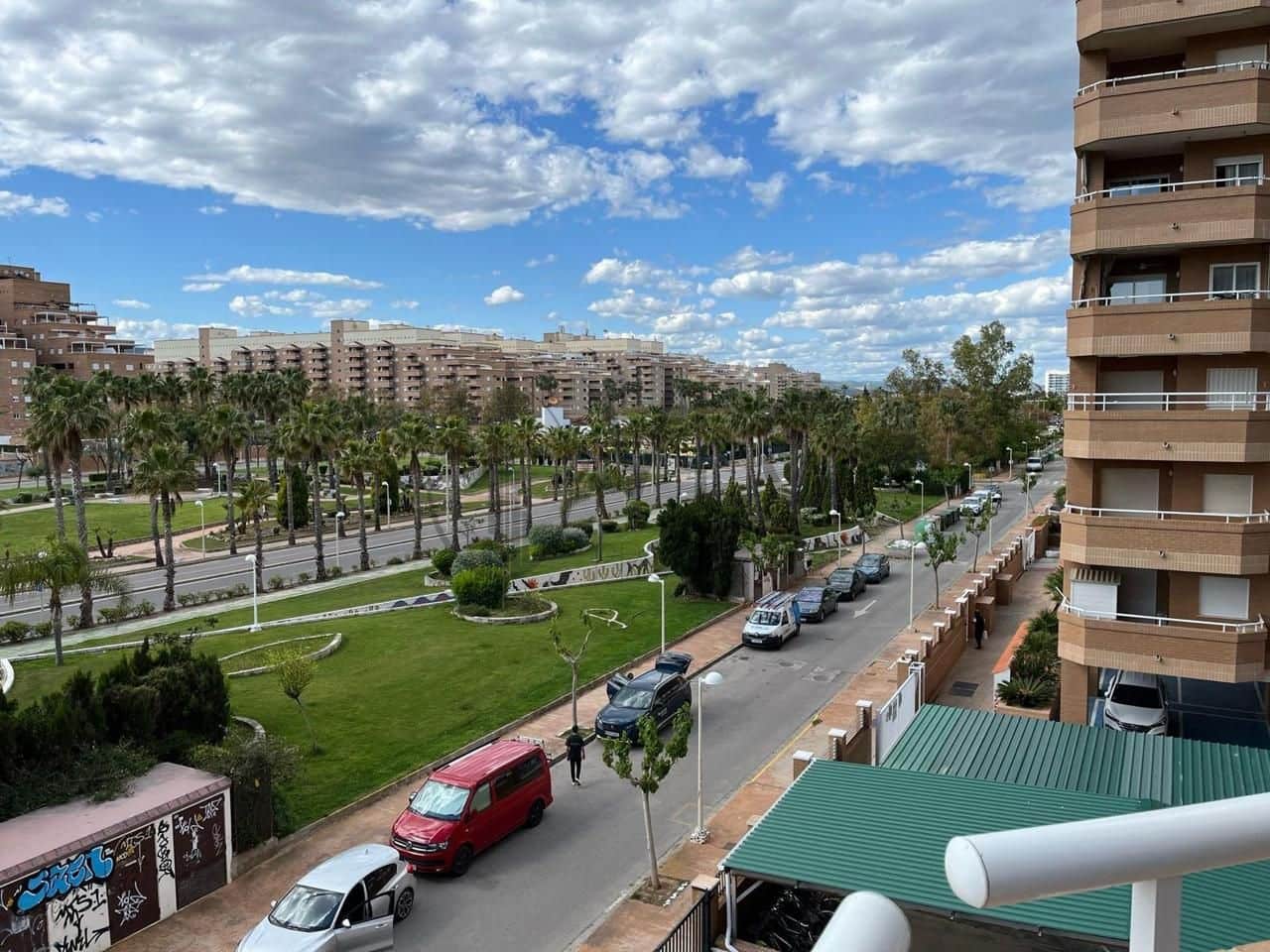 3 bedroom Flat for sale in Oropesa  - € 258,000 (Ref: 9610171)