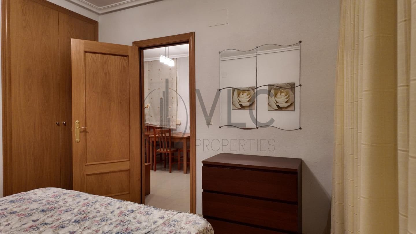 3 bedroom Flat for sale in Oropesa  - € 258,000 (Ref: 9610171)