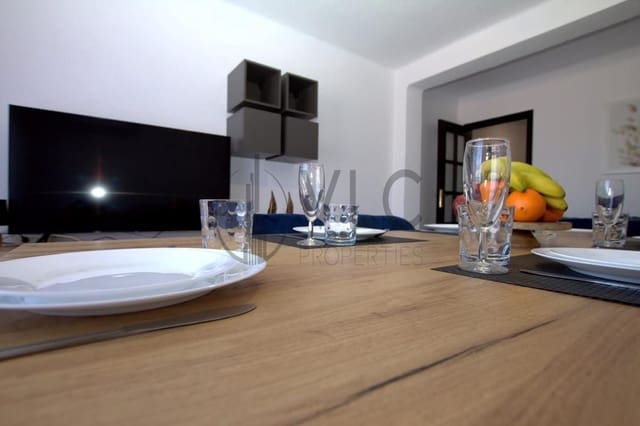 Piso de 3 habitaciones en Gandia en venta - 169.000 € (Ref: 9610255)