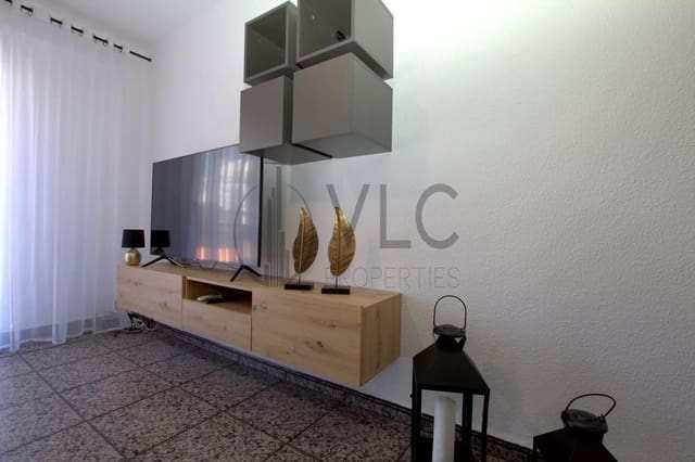 Piso de 3 habitaciones en Gandia en venta - 169.000 € (Ref: 9610255)