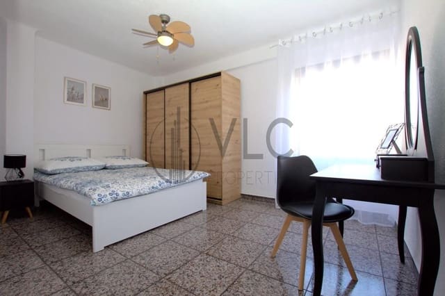Piso de 3 habitaciones en Gandia en venta - 169.000 € (Ref: 9610255)