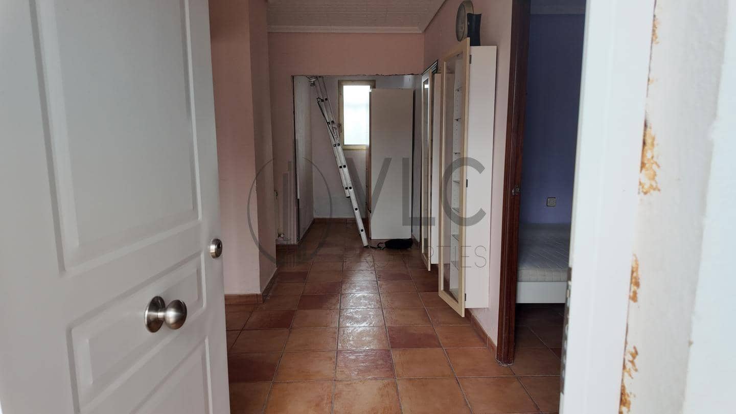 5 camera da letto Villa in vendita in Montserrat con piscina garage - 239.000 € (Rif: 9619490)