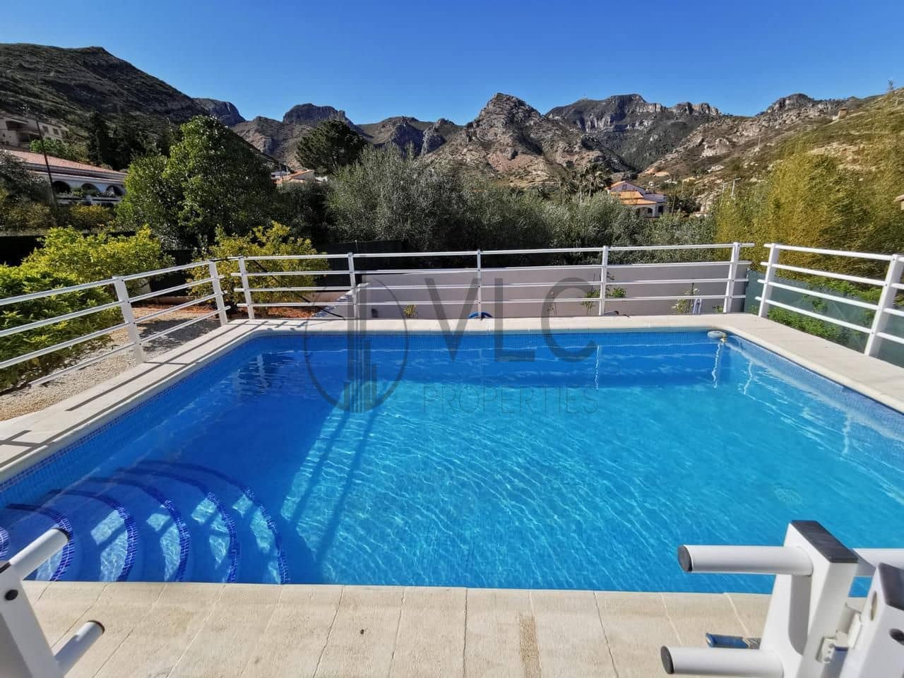 4 camera da letto Villa in vendita in Gandia con piscina garage - 325.000 € (Rif: 9623125)