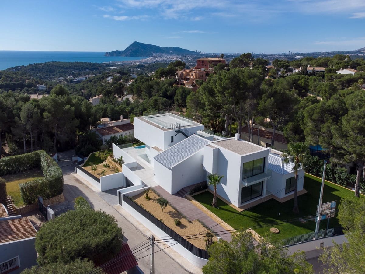 Chalet de 5 habitaciones en Altea en venta con piscina - 2.750.000 € (Ref: 6978795)