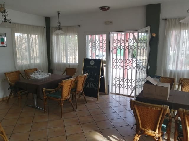 2 Zimmer Villa zu verkaufen in La Nucia mit Pool Garage - 480.000 € (Ref: 7224075)
