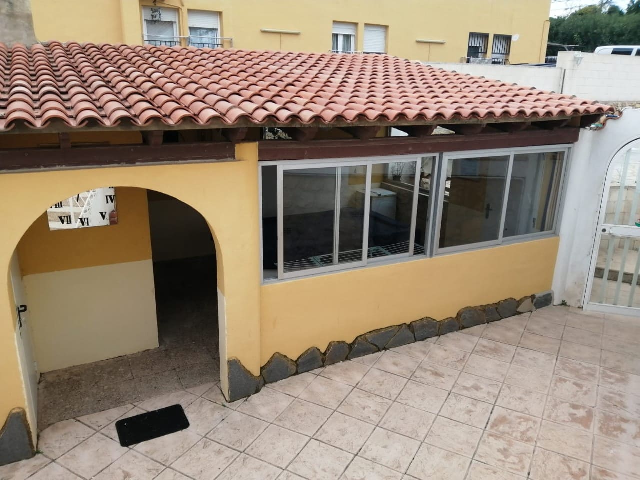 2 sypialnia Willa na sprzedaż w La Nucia z basenem garażem - 480 000 € (Ref: 7224075)