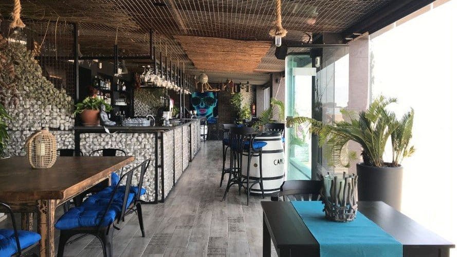 28 sypialnia Komercyjne na sprzedaż w Torrevieja z basenem - 4 500 000 € (Ref: 7904503)