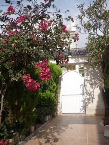 3 Zimmer Villa zu verkaufen in La Nucia mit Pool - 680.000 € (Ref: 8169325)