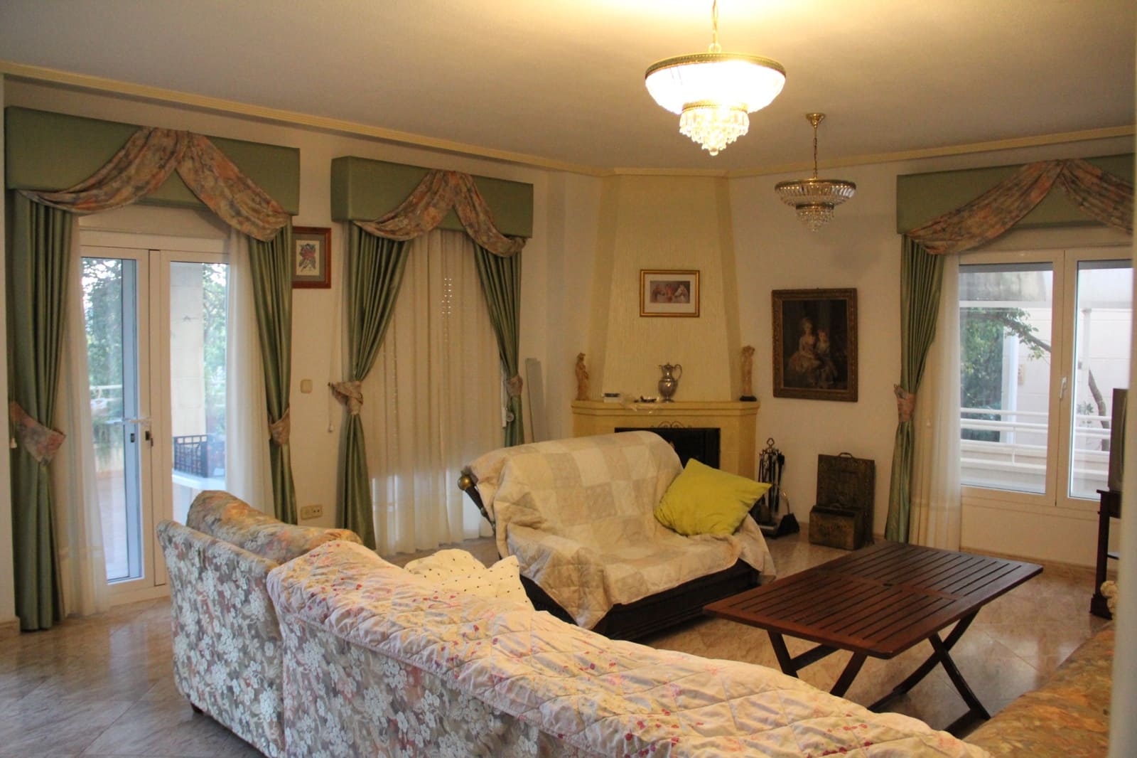 3 sovrum Villa till salu i La Nucia med pool - 680 000 € (Ref: 8169325)