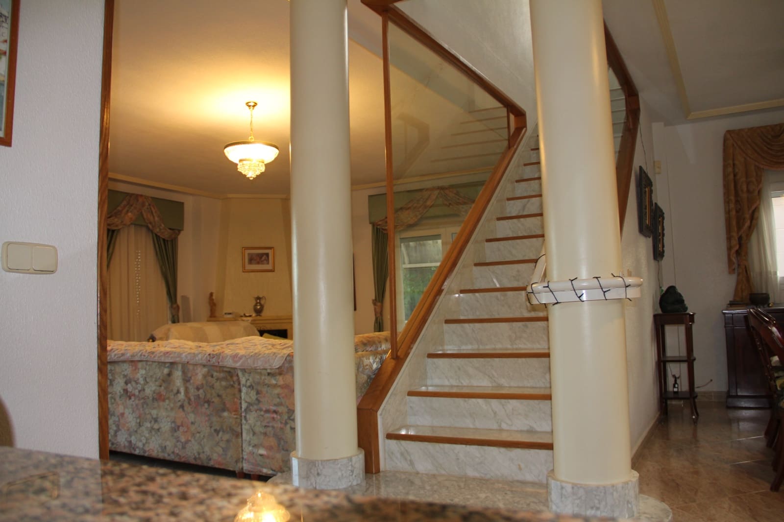 3 sovrum Villa till salu i La Nucia med pool - 680 000 € (Ref: 8169325)