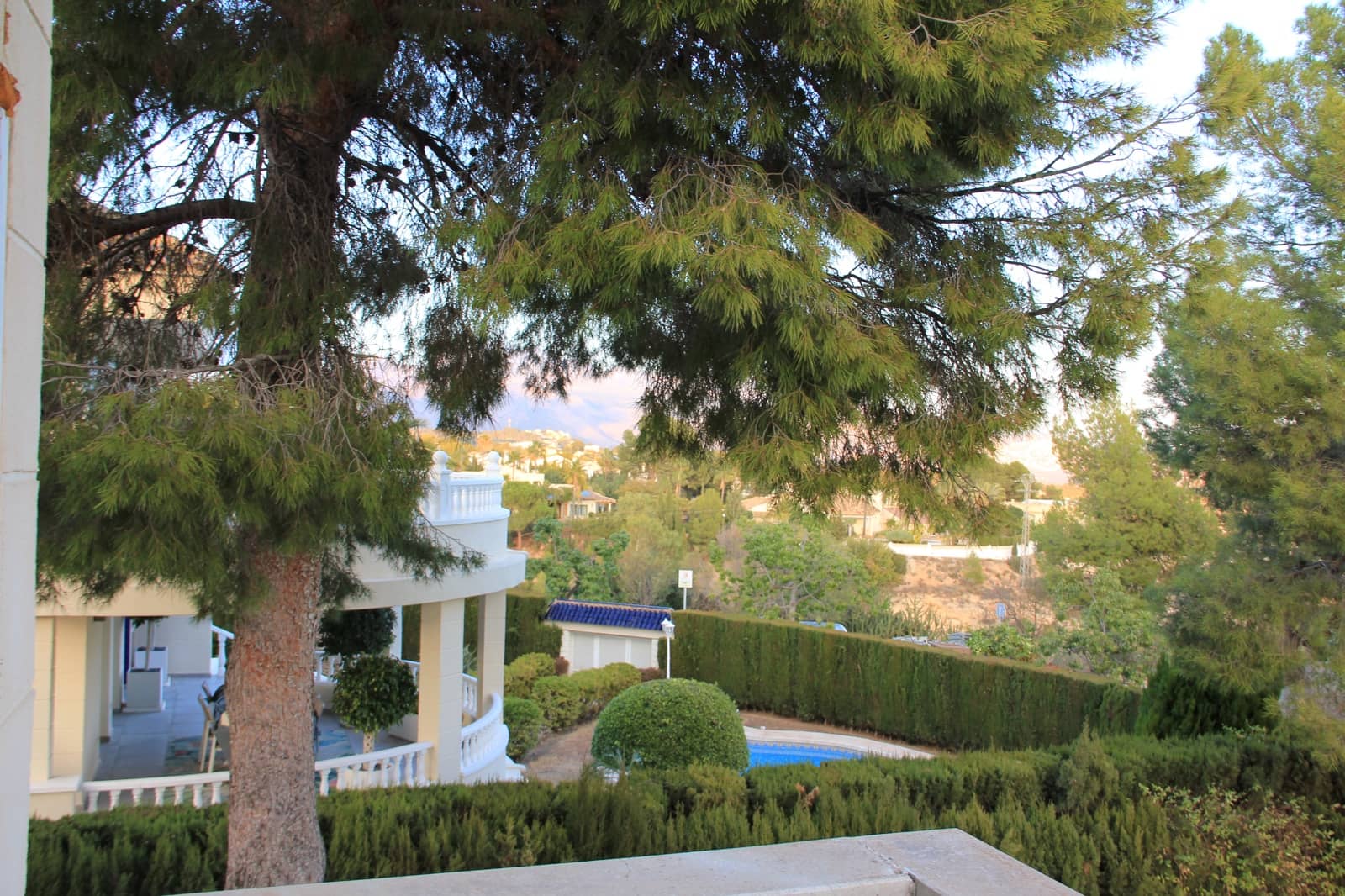 3 sovrum Villa till salu i La Nucia med pool - 680 000 € (Ref: 8169325)