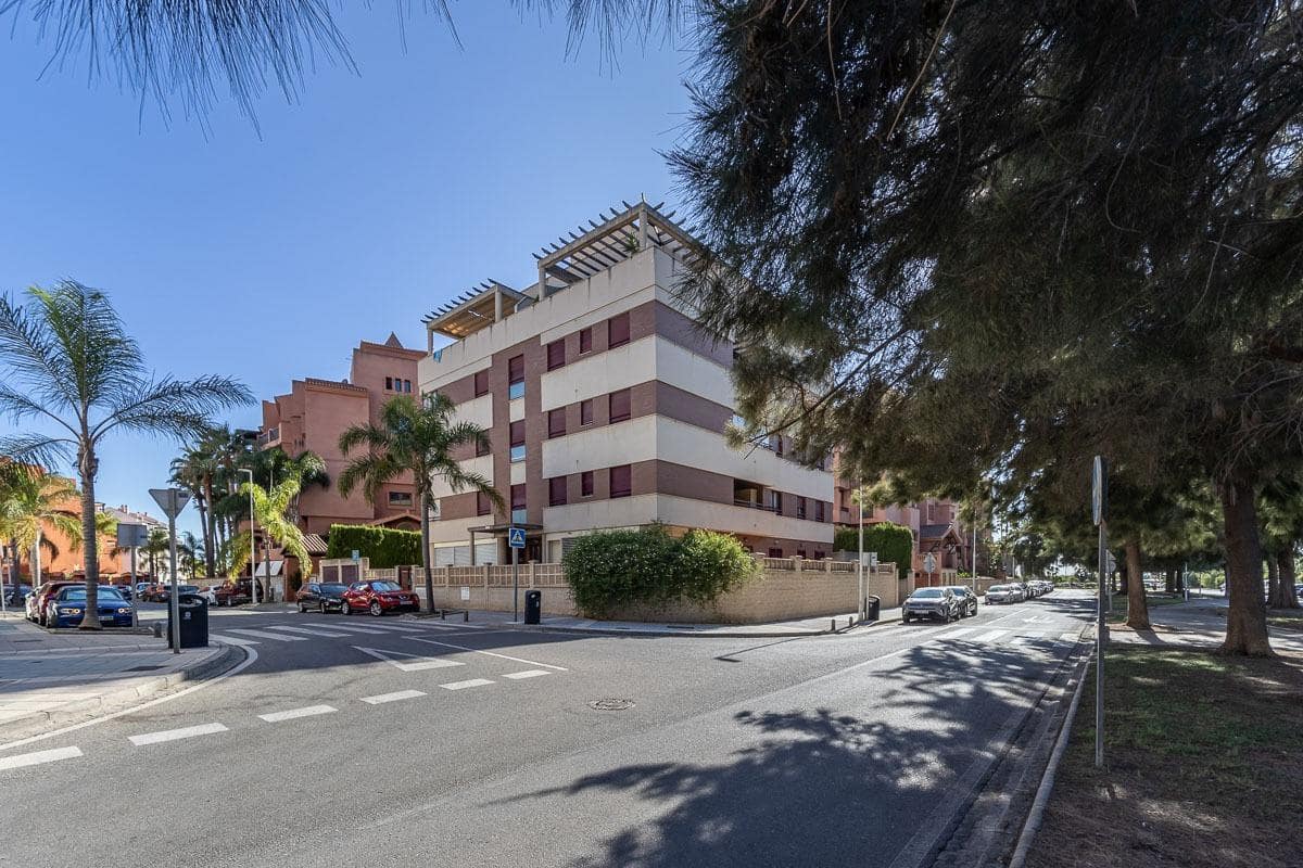 2 chambre Appartement à vendre à Motril avec piscine garage - 315 000 € (Ref: 10035438)