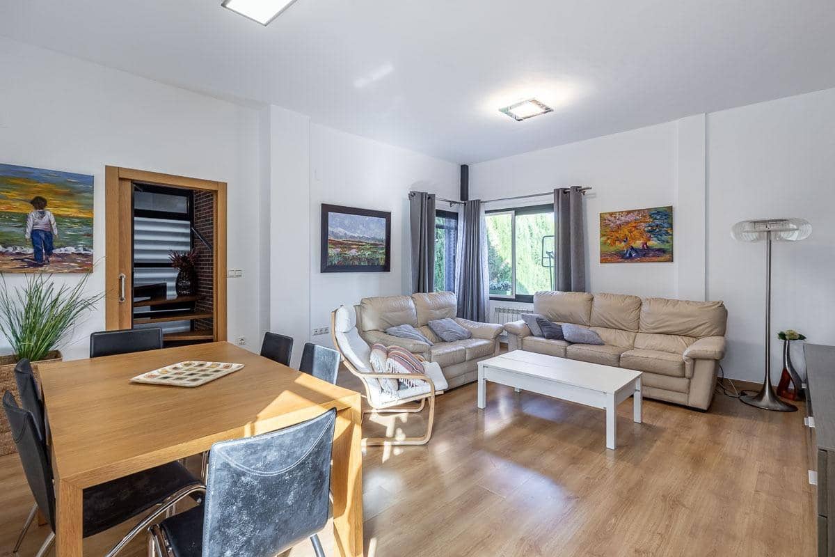 5 sypialnia Willa na sprzedaż w Alhendin z garażem - 439 000 € (Ref: 10041194)