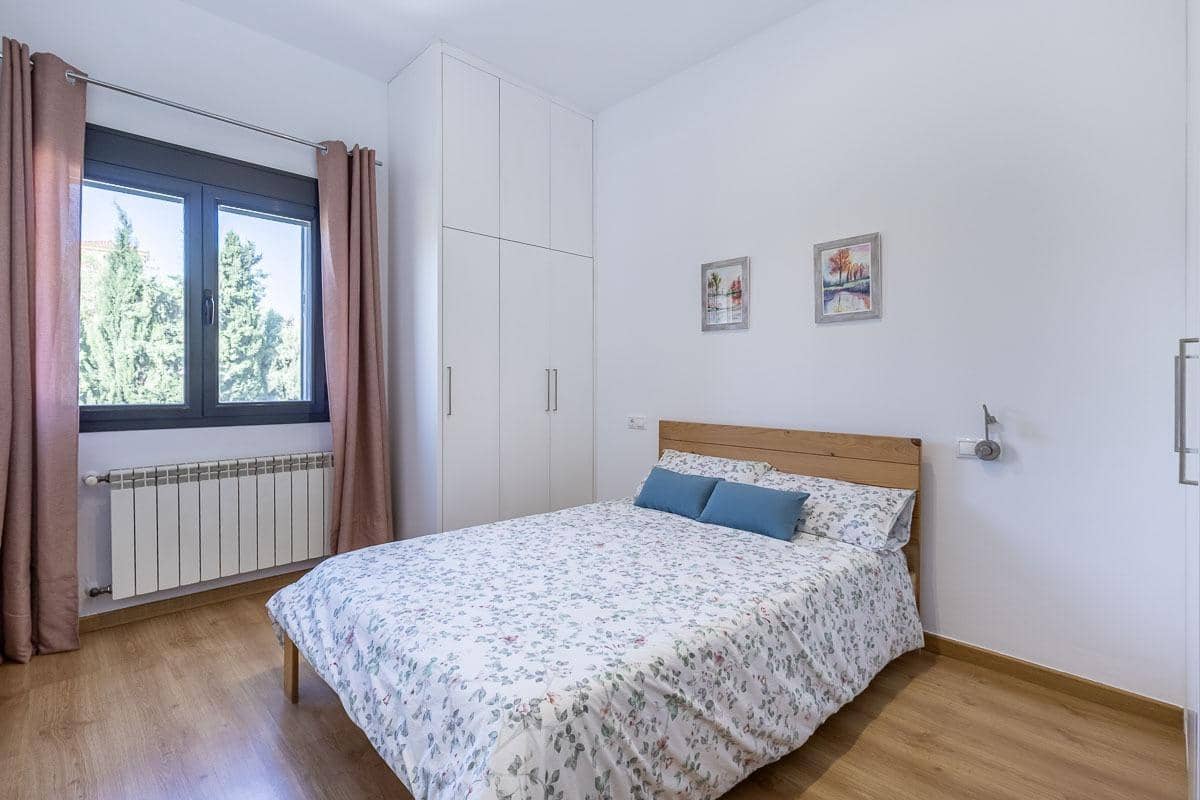 5 sypialnia Willa na sprzedaż w Alhendin z garażem - 439 000 € (Ref: 10041194)