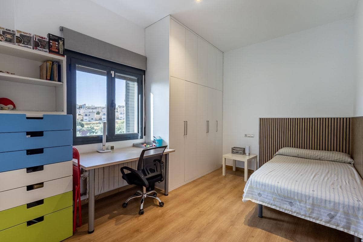 5 sypialnia Willa na sprzedaż w Alhendin z garażem - 439 000 € (Ref: 10041194)