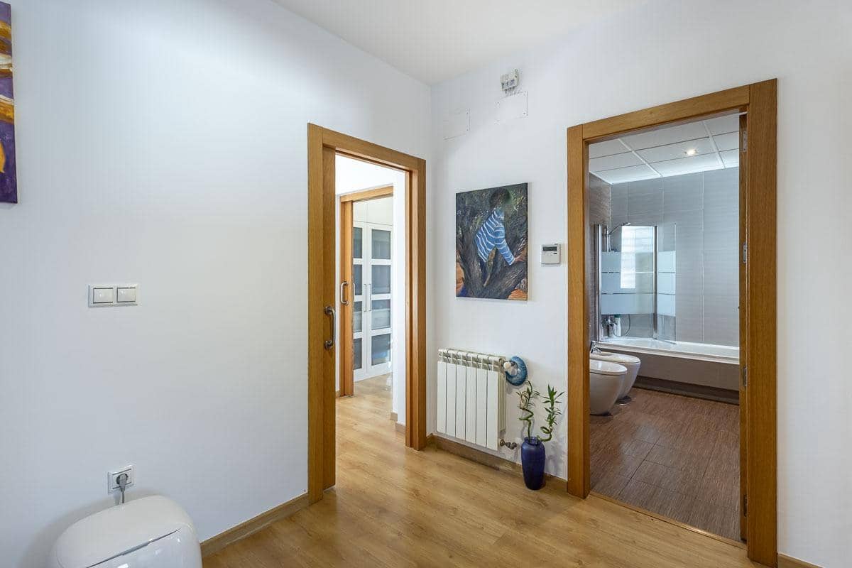 5 sypialnia Willa na sprzedaż w Alhendin z garażem - 439 000 € (Ref: 10041194)