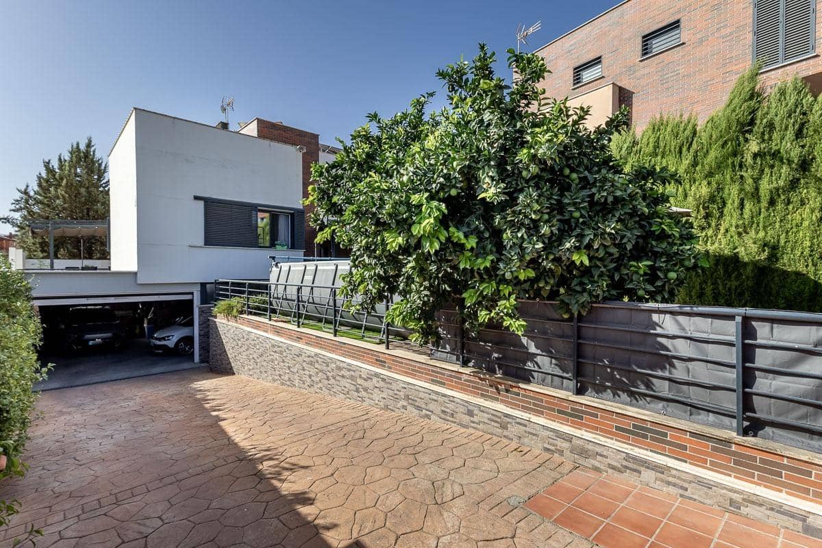 5 sypialnia Willa na sprzedaż w Alhendin z garażem - 439 000 € (Ref: 10041194)