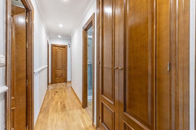 3 chambre Appartement à vendre à Centro, Grenade ville - 340 000 € (Ref: 10041196)
