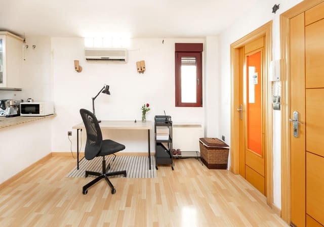1 soverom Leilighet til salgs i Granada by - € 195 000 (Ref: 10041198)
