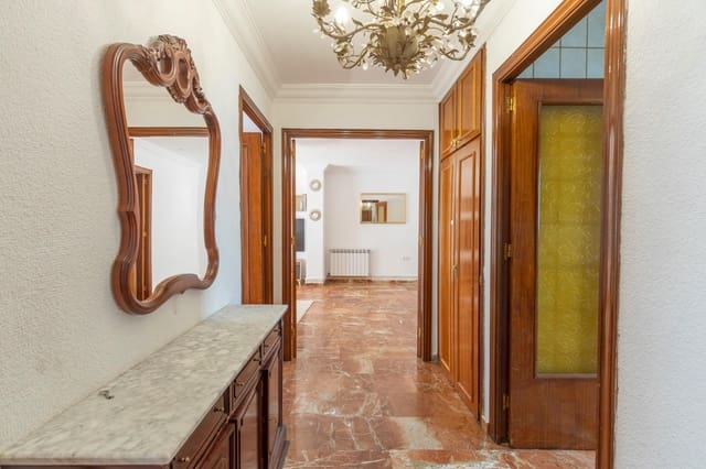 3 makuuhuone Asunto myytävänä paikassa Granada kaupunki - 290 000 € (Ref: 10041199)