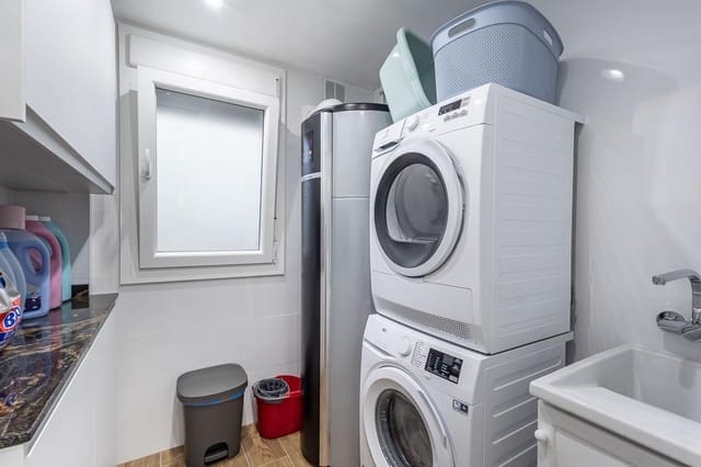 4 camera da letto Casa in vendita in Peligros con garage - 349.000 € (Rif: 10041201)