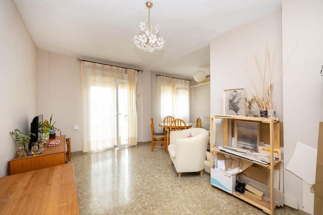 3 Zimmer Wohnung zu verkaufen in Granada Stadt - 265.000 € (Ref: 10043095)
