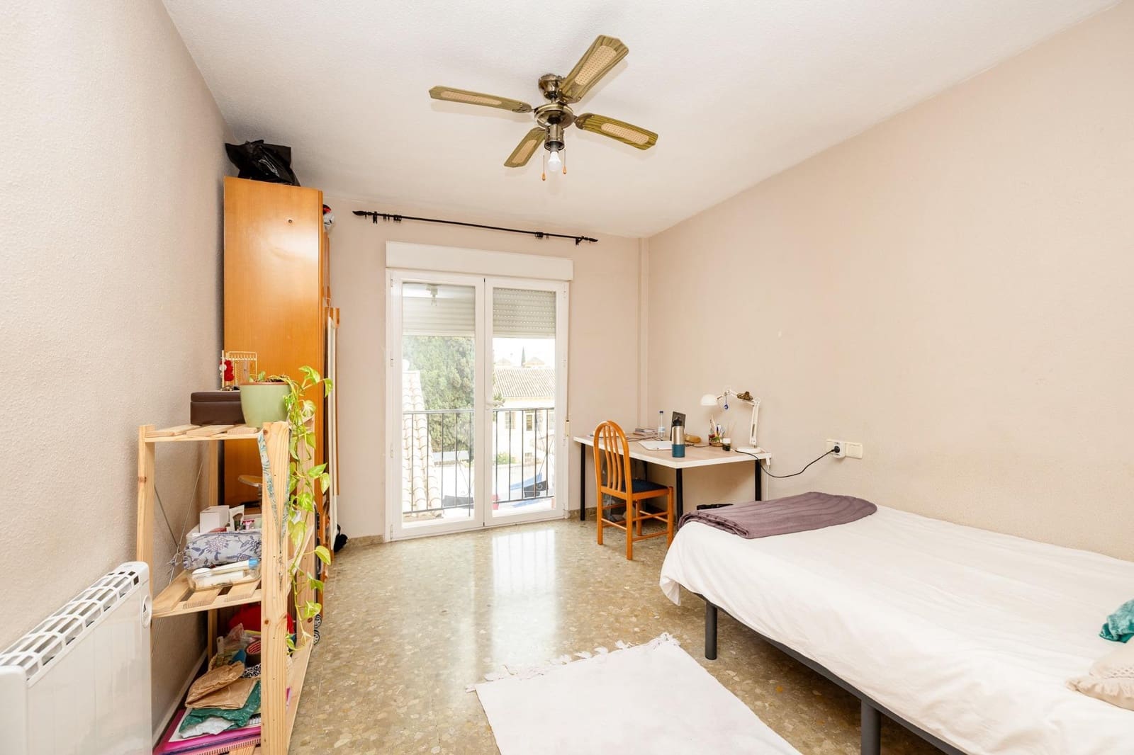 3 Zimmer Wohnung zu verkaufen in Granada Stadt - 265.000 € (Ref: 10043095)
