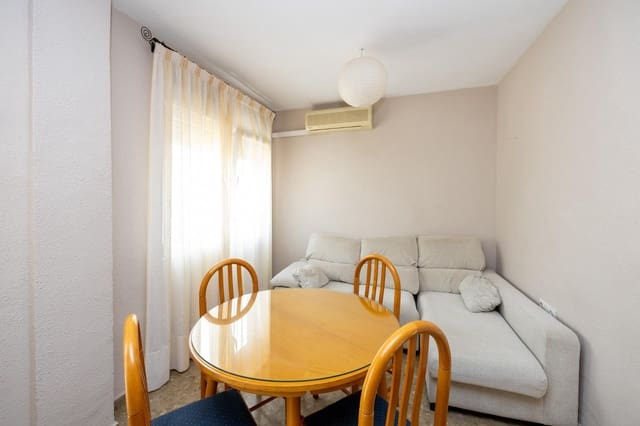 3 Zimmer Wohnung zu verkaufen in Granada Stadt - 265.000 € (Ref: 10043095)