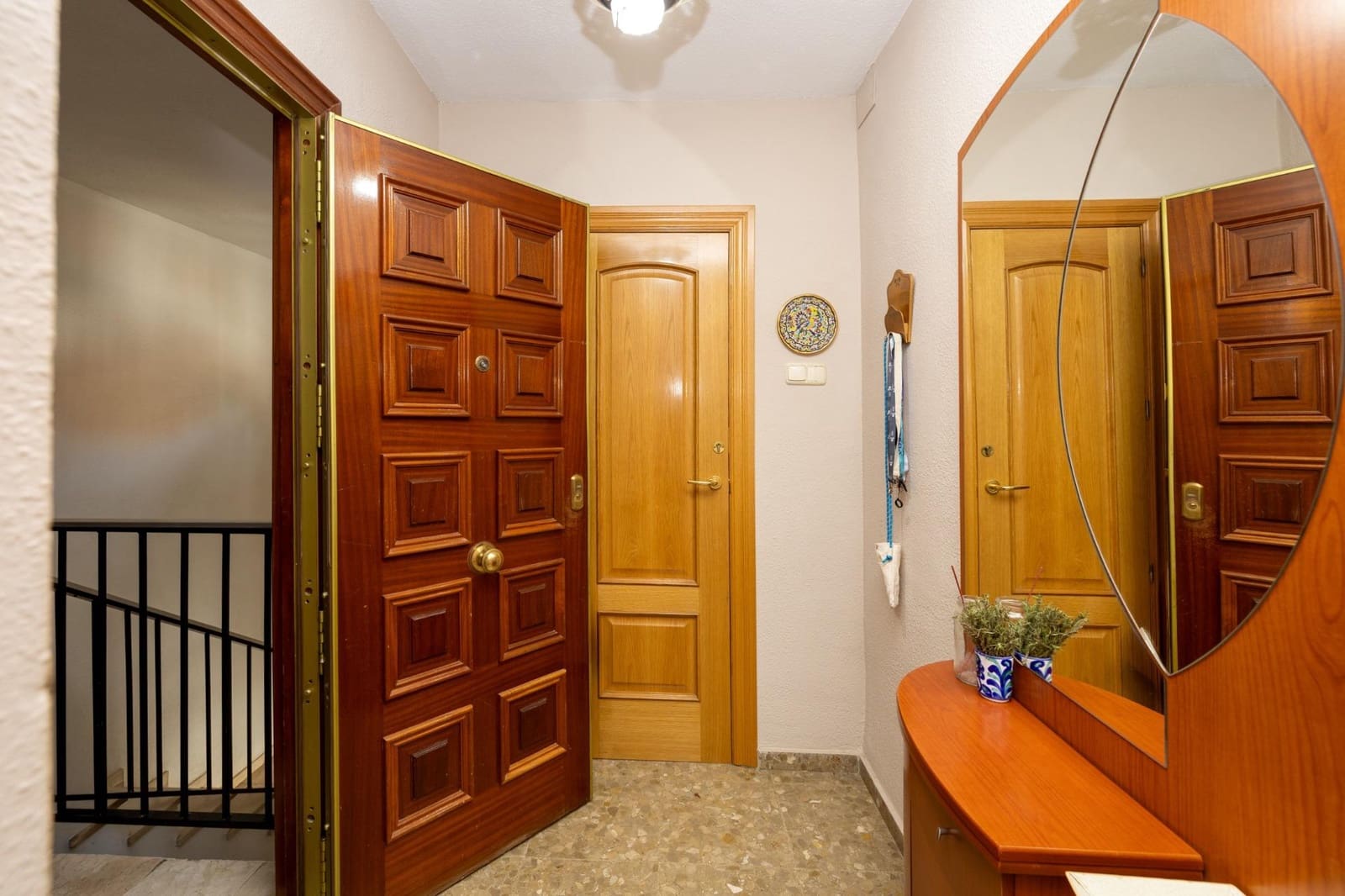 3 Zimmer Wohnung zu verkaufen in Granada Stadt - 265.000 € (Ref: 10043095)