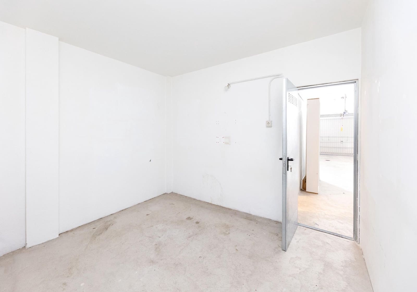 3 chambre Villa/Maison Mitoyenne à vendre à Grenade ville avec piscine garage - 390 000 € (Ref: 10043096)