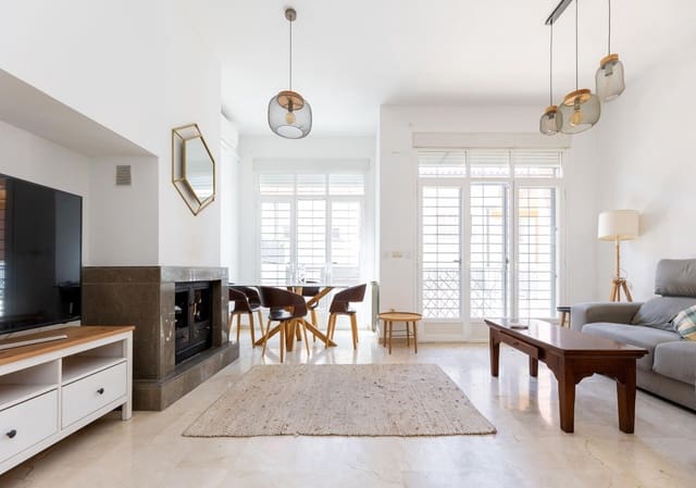 3 chambre Villa/Maison Mitoyenne à vendre à Carretera de la Sierra, Grenade ville - 390 000 € (Ref: 10043096)