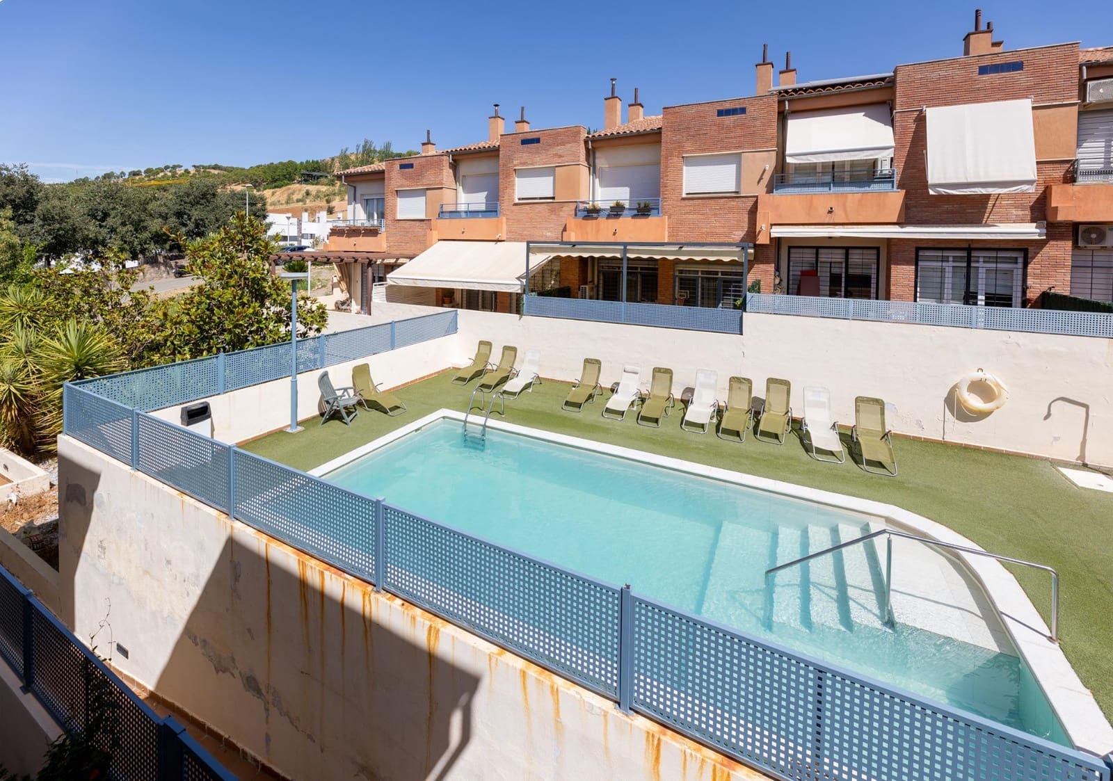 3 chambre Villa/Maison Mitoyenne à vendre à Grenade ville avec piscine garage - 390 000 € (Ref: 10043096)