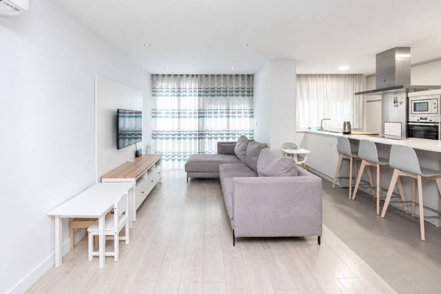 Piso de 4 habitaciones en Granada ciudad en venta - 359.000 € (Ref: 10081281)