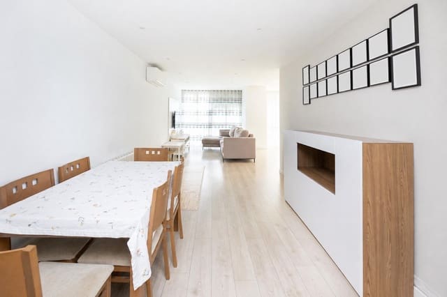Piso de 4 habitaciones en Granada ciudad en venta - 359.000 € (Ref: 10081281)