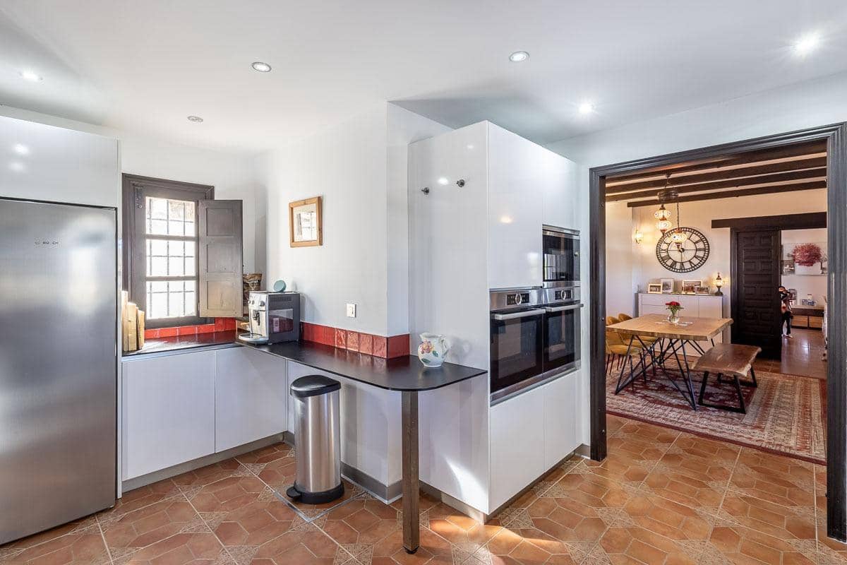 5 makuuhuone Huvila myytävänä paikassa Alhama de Granada mukana uima-altaan - 575 000 € (Ref: 10081284)