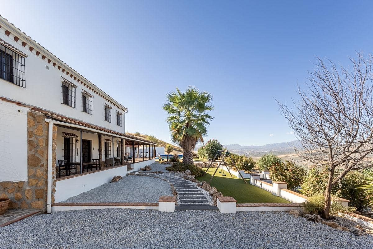 5 makuuhuone Huvila myytävänä paikassa Alhama de Granada mukana uima-altaan - 575 000 € (Ref: 10081284)