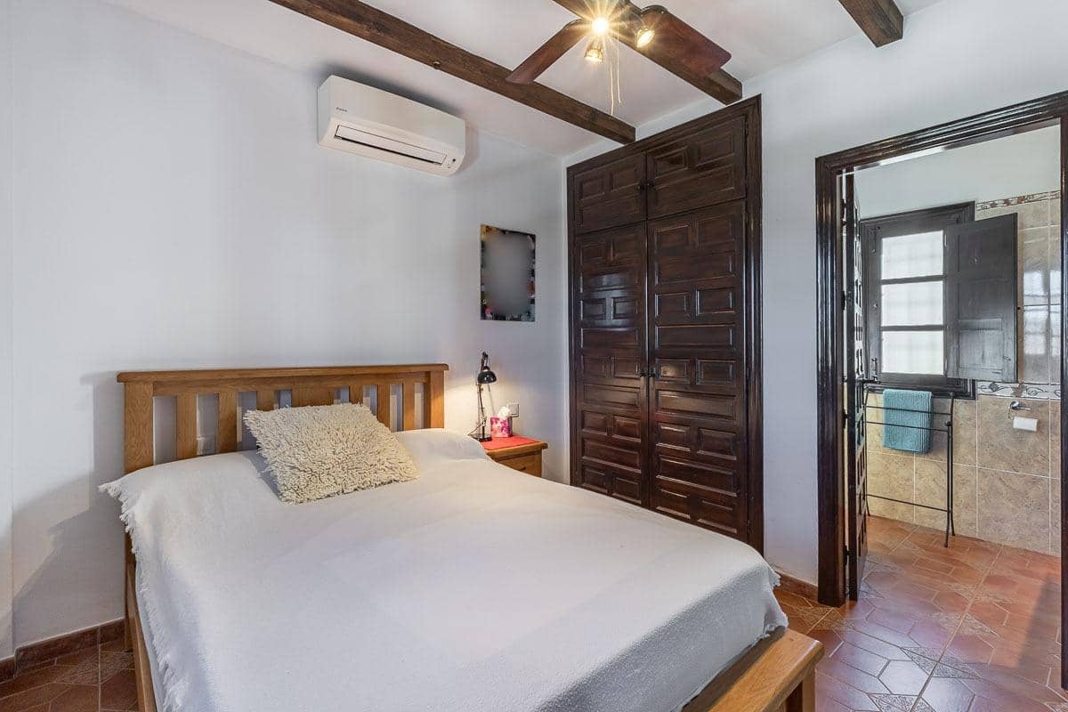 5 makuuhuone Huvila myytävänä paikassa Alhama de Granada mukana uima-altaan - 575 000 € (Ref: 10081284)