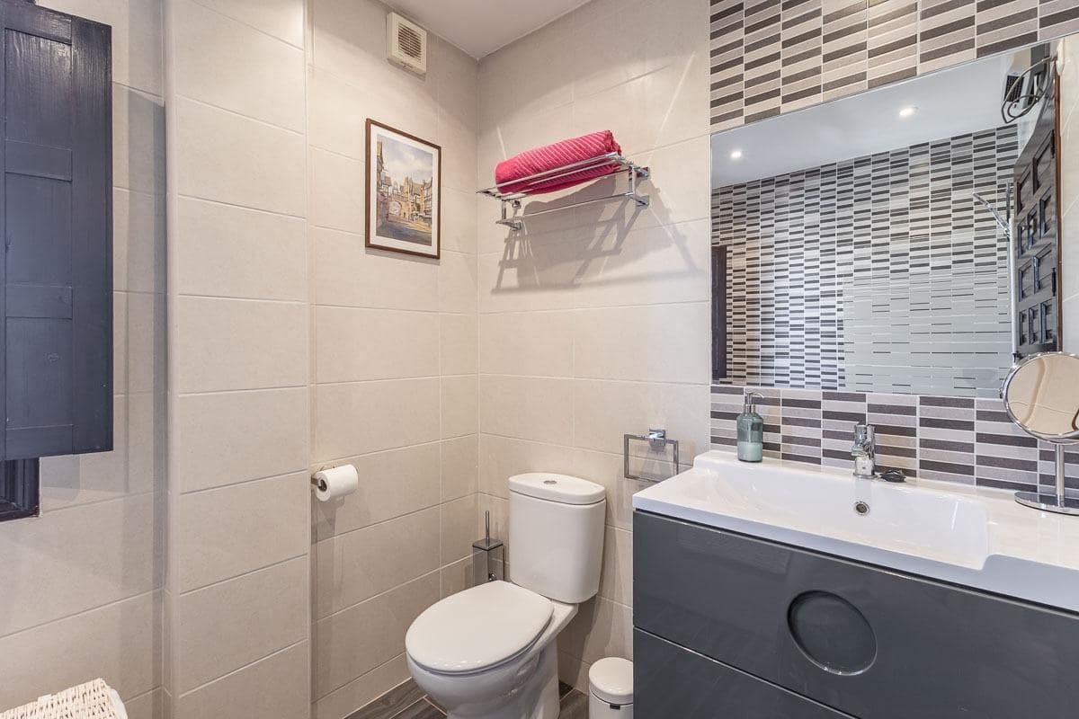 5 makuuhuone Huvila myytävänä paikassa Alhama de Granada mukana uima-altaan - 575 000 € (Ref: 10081284)