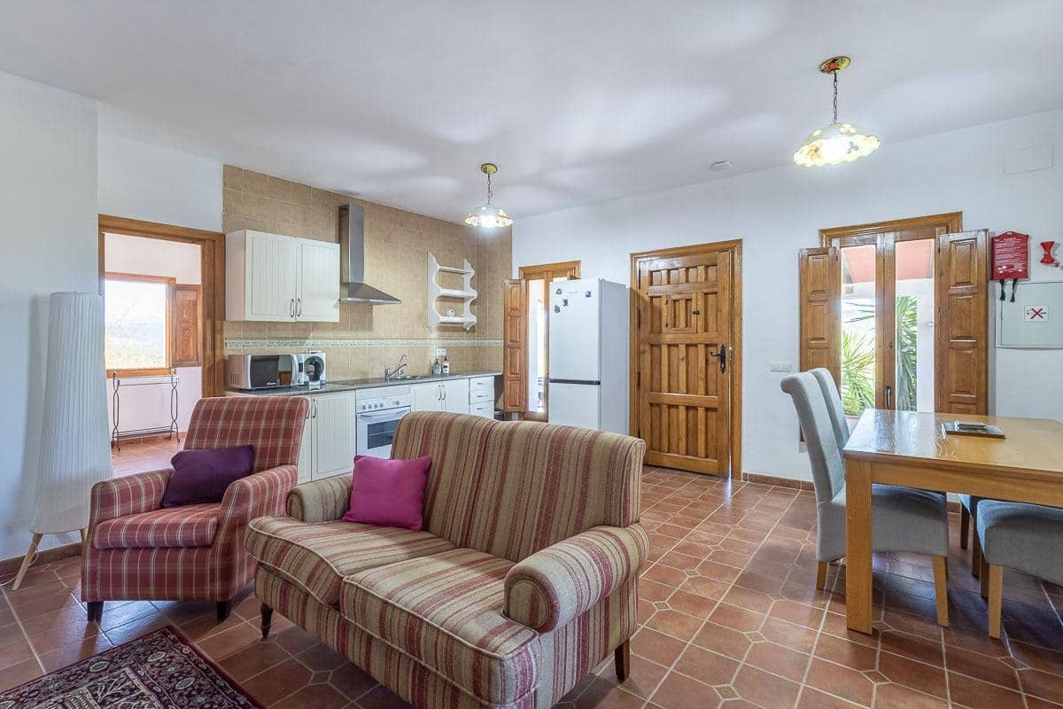 5 makuuhuone Huvila myytävänä paikassa Alhama de Granada mukana uima-altaan - 575 000 € (Ref: 10081284)