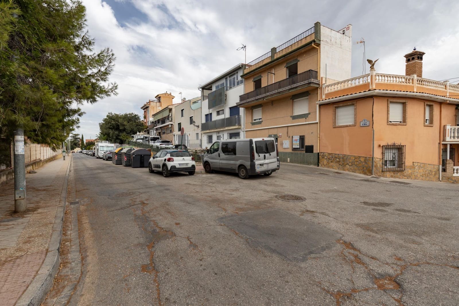 Chalet de 3 habitaciones en Granada ciudad en venta con garaje - 425.000 € (Ref: 10081287)