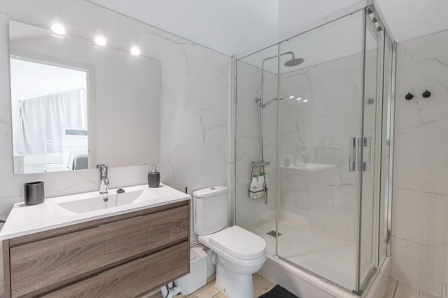 Chalet de 3 habitaciones en Granada ciudad en venta con garaje - 425.000 € (Ref: 10081287)