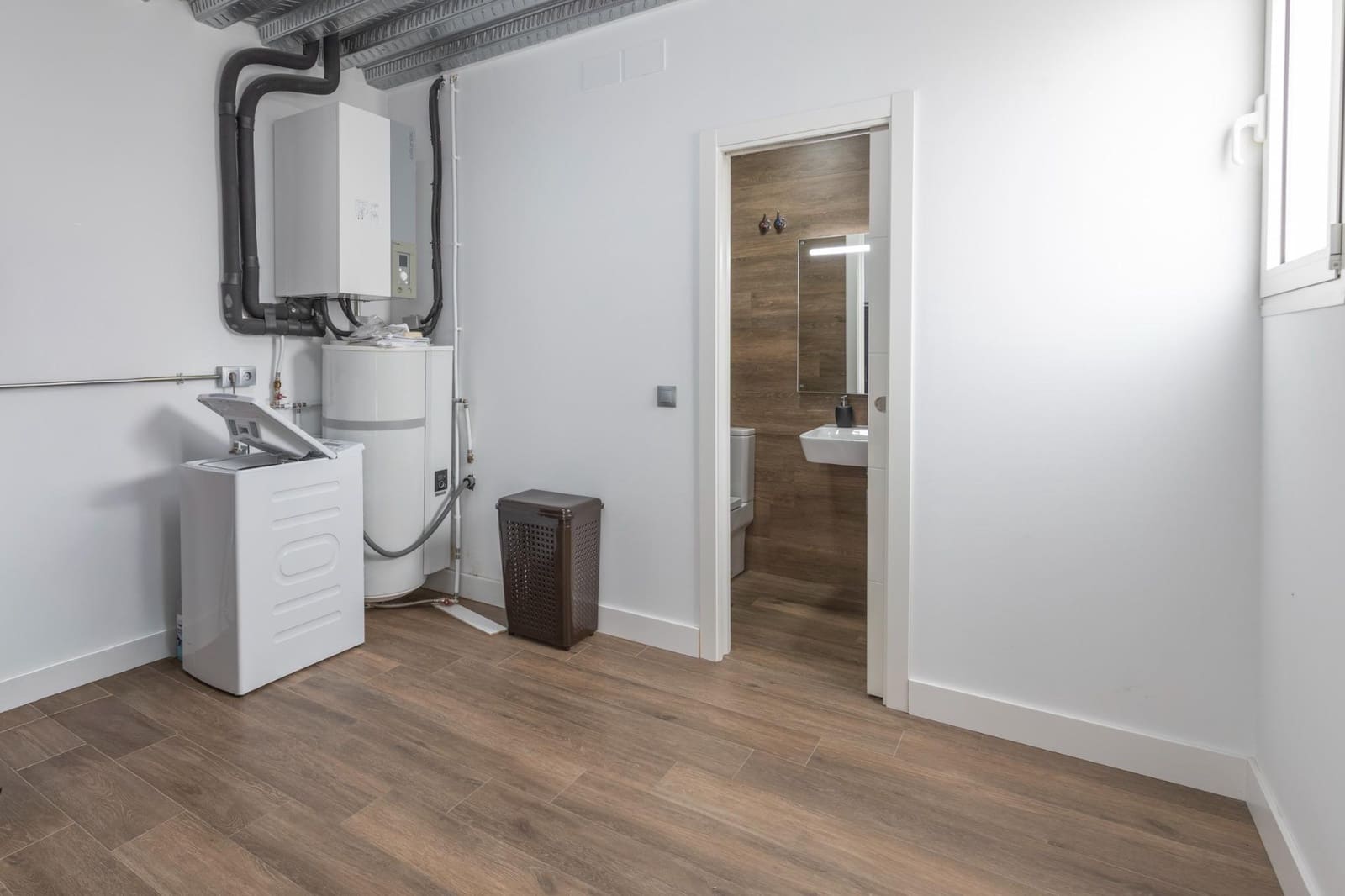 Chalet de 3 habitaciones en Granada ciudad en venta con garaje - 425.000 € (Ref: 10081287)
