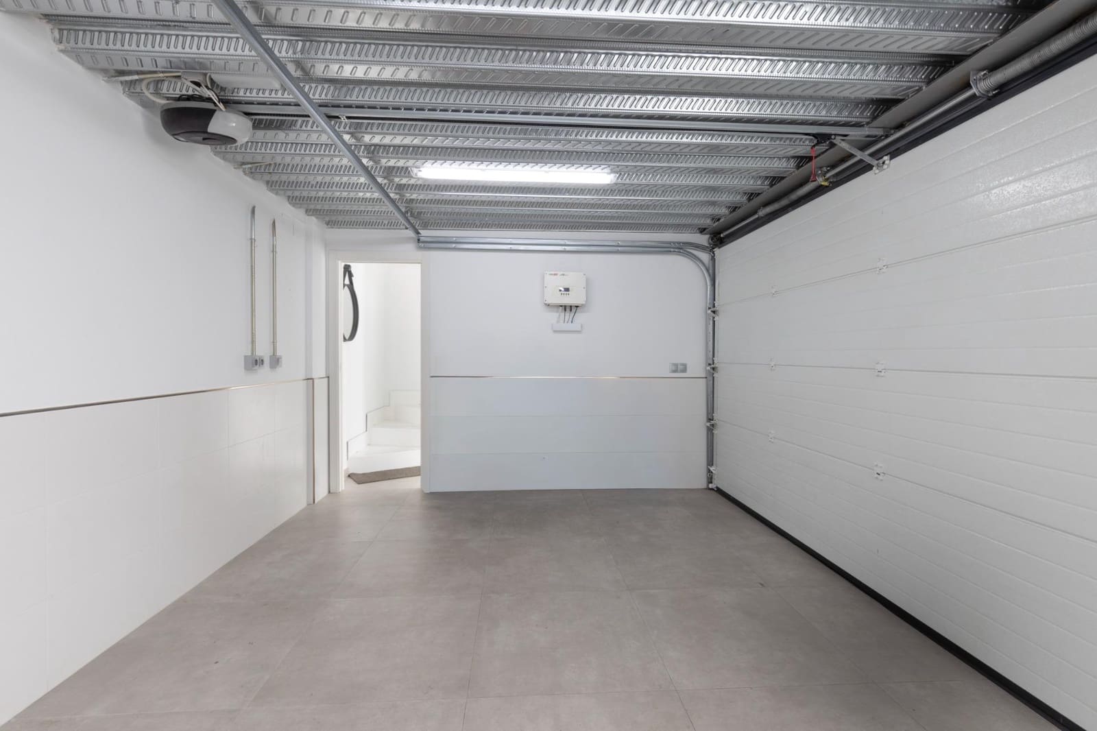 Chalet de 3 habitaciones en Granada ciudad en venta con garaje - 425.000 € (Ref: 10081287)