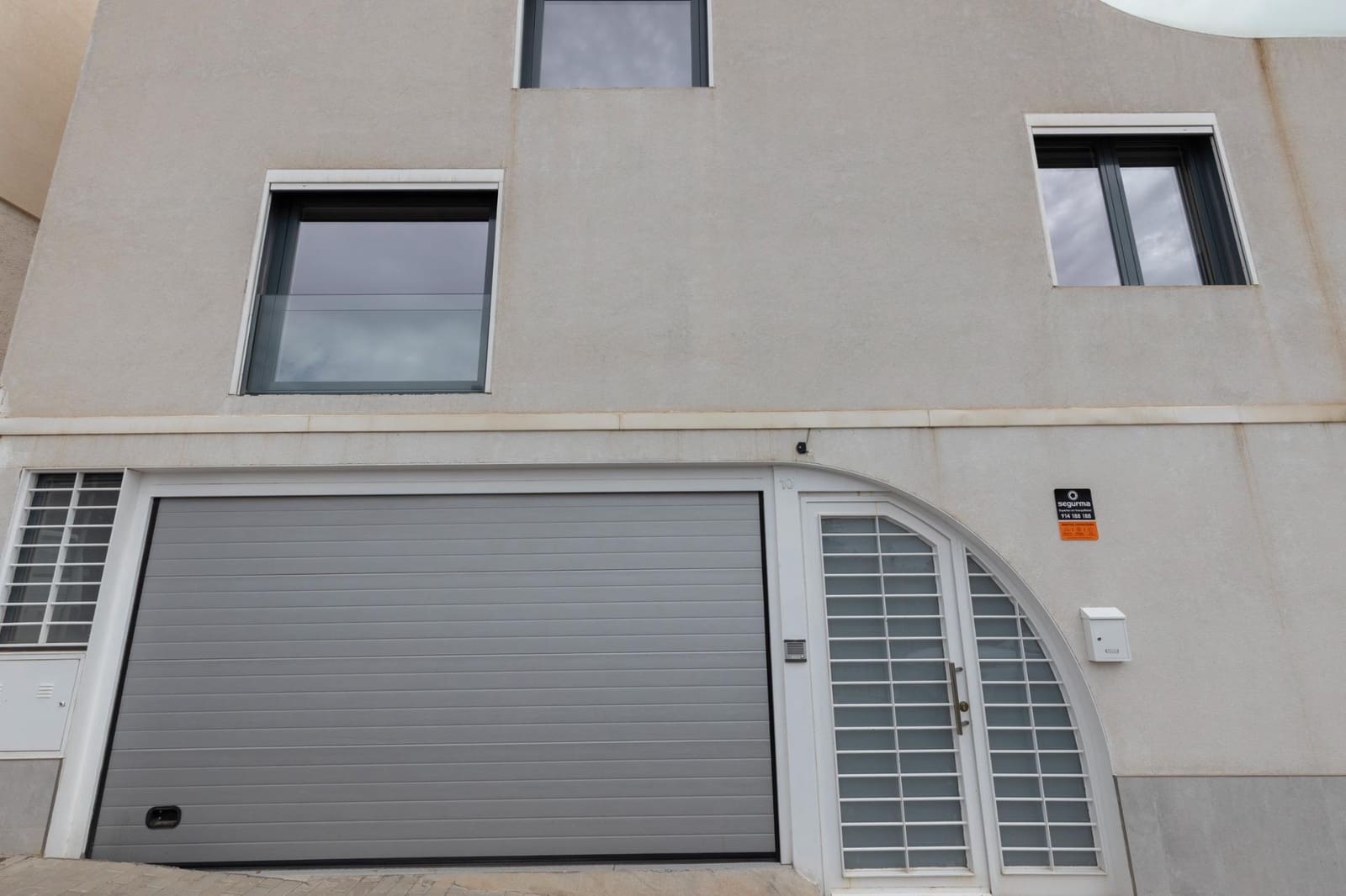 Chalet de 3 habitaciones en Granada ciudad en venta con garaje - 425.000 € (Ref: 10081287)
