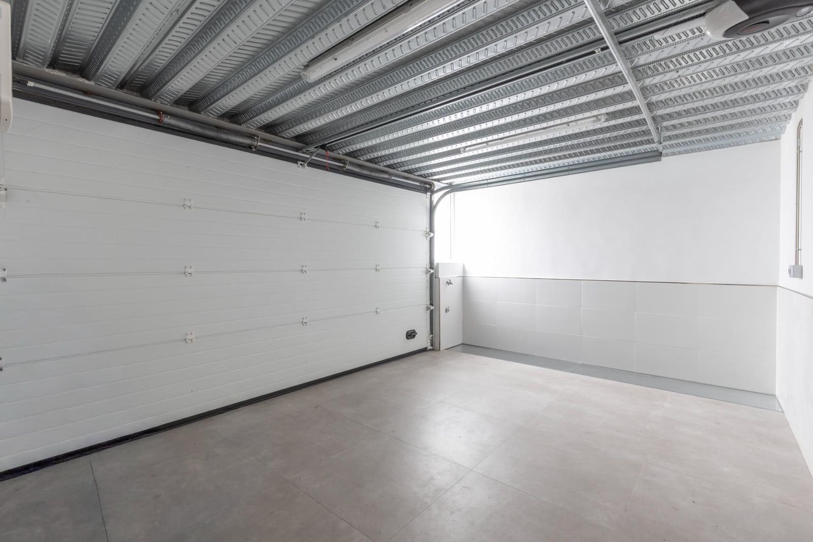 Chalet de 3 habitaciones en Granada ciudad en venta con garaje - 425.000 € (Ref: 10081287)